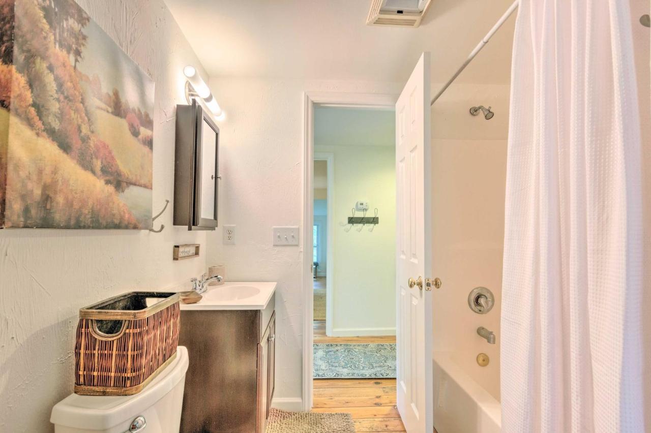 Modern Farmhouse Duplex By Stream, 4 Mi To Boone! 블로잉 롹 외부 사진